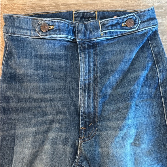 MOTHER Straight-Leg High-Rise Jeans in Dark Blue Fade - Picture 2 of 6